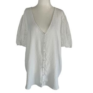 Alice Blue Short Sleeve White Blouse w/Pearl Size 3X